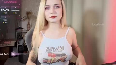 Lucy online show from November 6, 7:53 pm