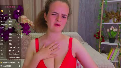 Luisa Rosee online show from May 6, 7:18 pm