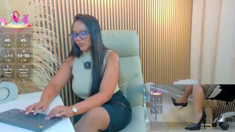 lulu online show from February 24, 12:10 am