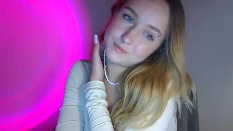 Lulu Baby18 online show from September 9, 7:46 pm