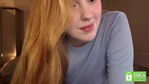 Snapshot of lulu_moons chatting on October 1, 3:39 pm Lulu online show from October 1, 3:39 pm