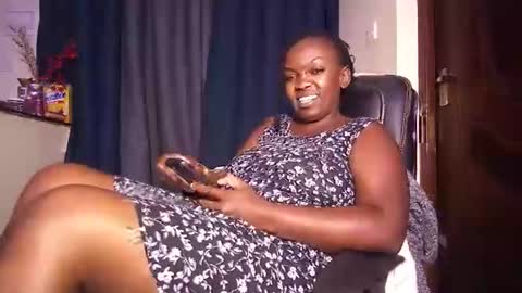 lulu_sparks1 online show from January 14, 9:03 am