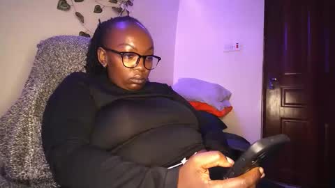 lulu_sparks1 online show from November 26, 6:36 am