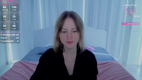 Snapshot of luluchiiii chatting on September 15, 11:07 am Lily online show from September 15, 11:07 am