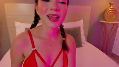 L U M A online show from October 28, 4:18 am