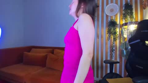 lumerisoren online show from May 30, 5:43 pm