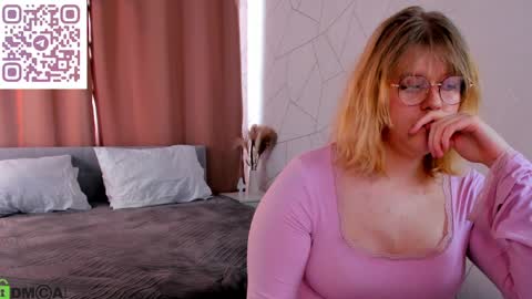 luna online show from April 11, 7:45 am