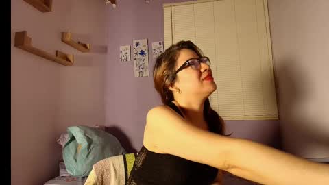 Snapshot of luna_desiree chatting on September 26, 8:23 am luna_desiree online show from September 26, 8:23 am