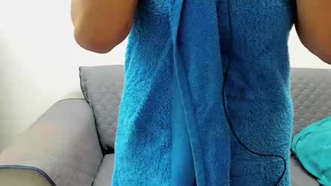Snapshot of luna_dumont chatting on January 20, 7:58 am luna online show from January 20, 7:58 am