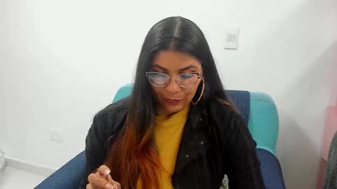 Snapshot of luna_dumont chatting on January 30, 11:44 am luna online show from January 30, 11:44 am