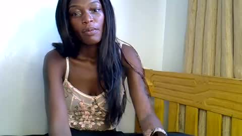maskedmalkia online show from June 13, 9:07 am