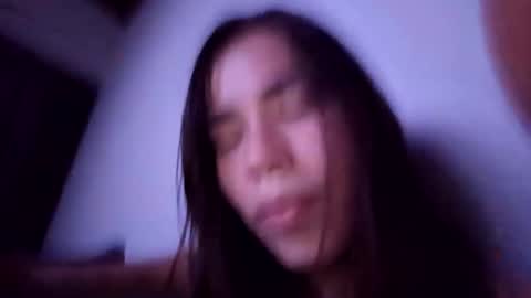 luna_fox_1327 online show from May 30, 1:36 am