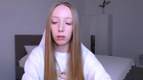 Luna online show from December 17, 1:44 am