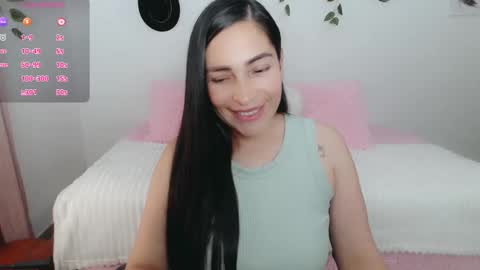 Snapshot of luna_lgomez chatting on October 29, 2:38 am luna online show from October 29, 2:38 am