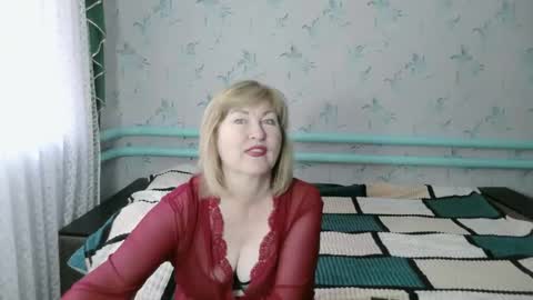 luna_lure11 online show from June 2, 9:10 am