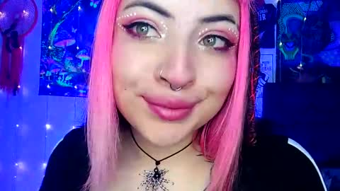 Snapshot of luna_ray420 chatting on March 6, 7:32 pm MISS LUNA online show from March 6, 7:32 pm