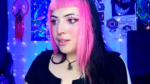 Snapshot of luna_ray420 chatting on February 26, 8:06 am MISS LUNA online show from February 26, 8:06 am