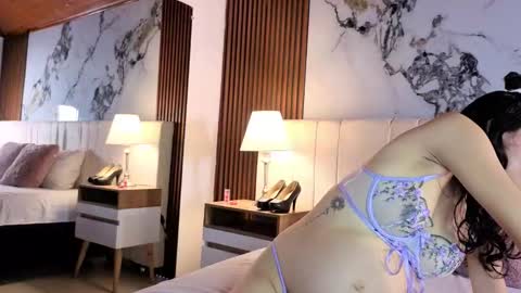  A M M Y  online show from November 13, 11:42 am