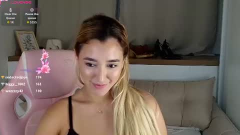 Luna online show from June 16, 8:43 pm