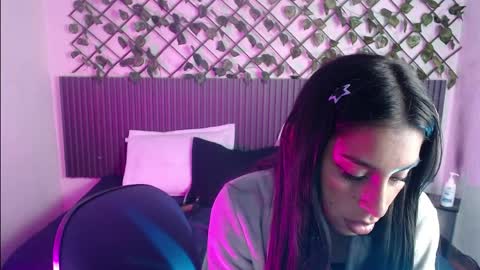 lunaaa_07 online show from April 9, 10:53 am