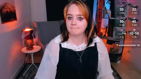 Li online show from October 24, 6:37 pm