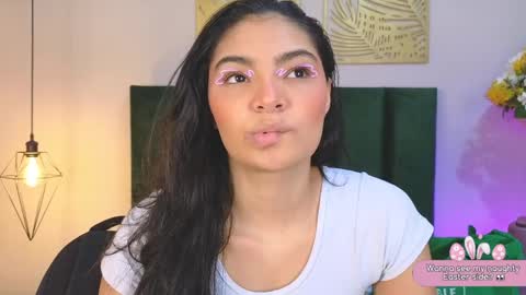 Luna Aspen online show from April 2, 5:54 pm