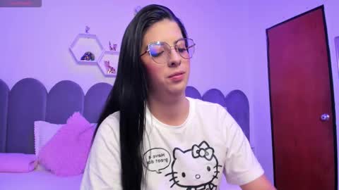 Luna Gomez online show from January 15, 2:06 am