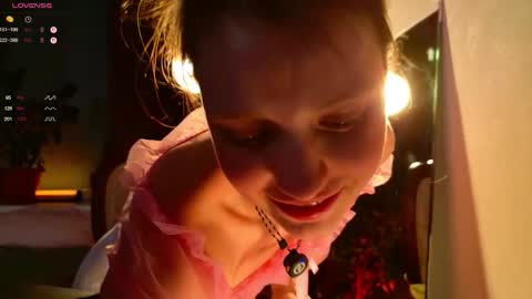 lunalike online show from November 9, 2:57 pm