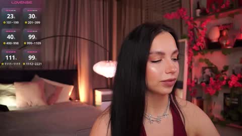 Luna  next streams Mon Tue Fri Sat Sun 8pm-5am gmt0 online show from September 21, 8:40 pm