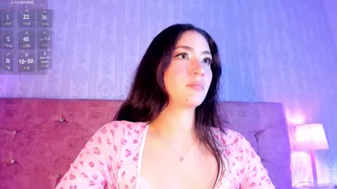 Luna  online show from October 23, 7:31 pm