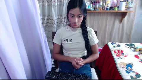 Luna online show from December 3, 5:15 pm