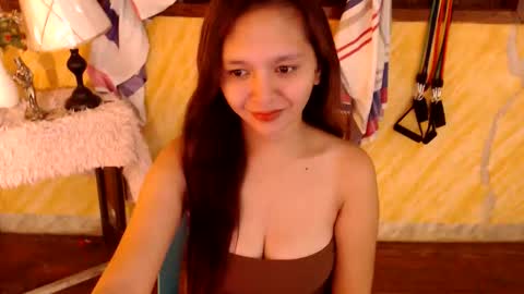 lunawinks_ online show from March 14, 4:41 pm