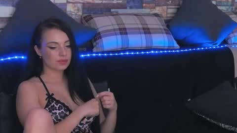 Snapshot of lunnagray chatting on September 11, 9:42 am LunnaGray online show from September 11, 9:42 am