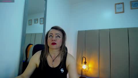 Lupita223 online show from March 1, 1:07 pm