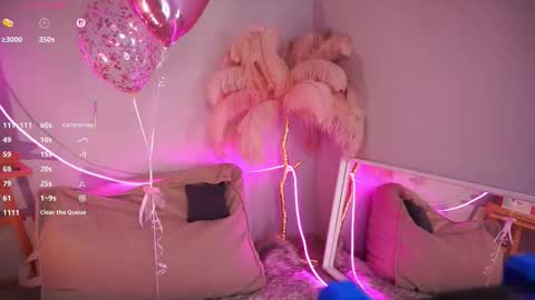 Eva online show from December 14, 9:31 pm