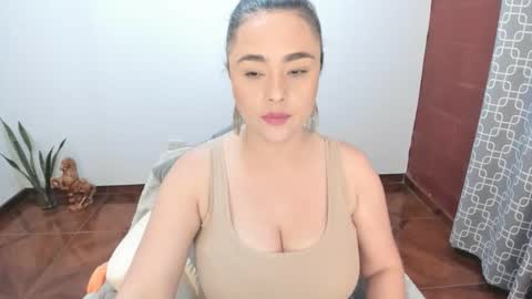 PAULINA online show from November 30, 1:43 am