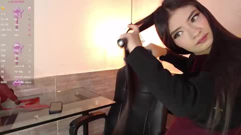 Lussie  online show from September 15, 12:02 pm