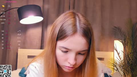 Isabel online show from December 8, 7:00 pm