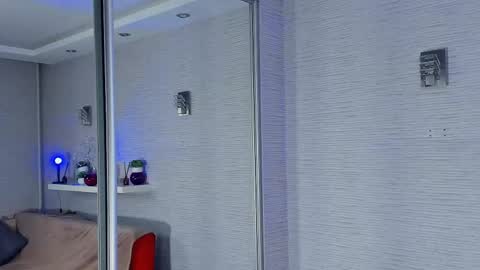 Isabel online show from March 5, 11:06 am