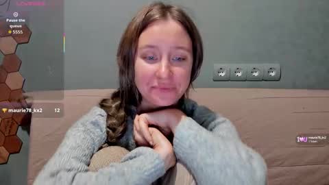 LusyaGreenberg online show from October 2, 8:03 pm