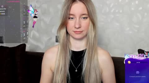 LusyaGreenberg online show from December 17, 6:53 pm