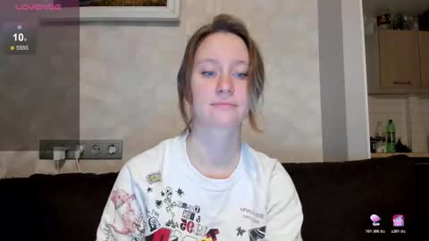 LusyaGreenberg online show from October 27, 5:41 pm