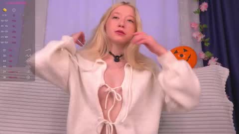     online show from October 28, 5:24 am