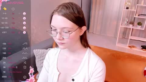 Tessa online show from February 8, 2:26 am