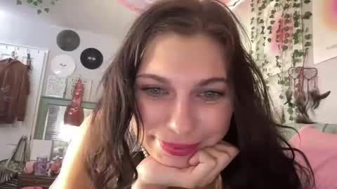 Snapshot of luvkoko chatting on September 9, 8:03 am luvkoko online show from September 9, 8:03 am