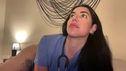 luxcher22 online show from February 12, 3:18 am