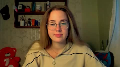 Katie online show from October 14, 4:37 am