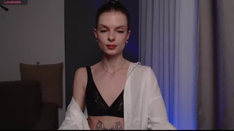 Snapshot of ly_lydia chatting on January 23, 5:56 am ly lydia online show from January 23, 5:56 am