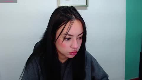 Snapshot of lya_levine chatting on March 1, 6:00 pm Lya online show from March 1, 6:00 pm