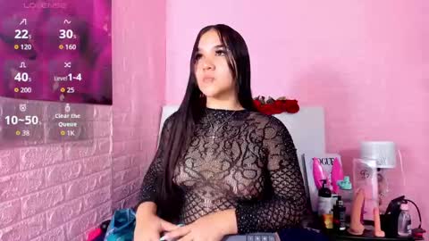 Snapshot of lyaa_collins_ chatting on October 6, 11:38 am Lya online show from October 6, 11:38 am
